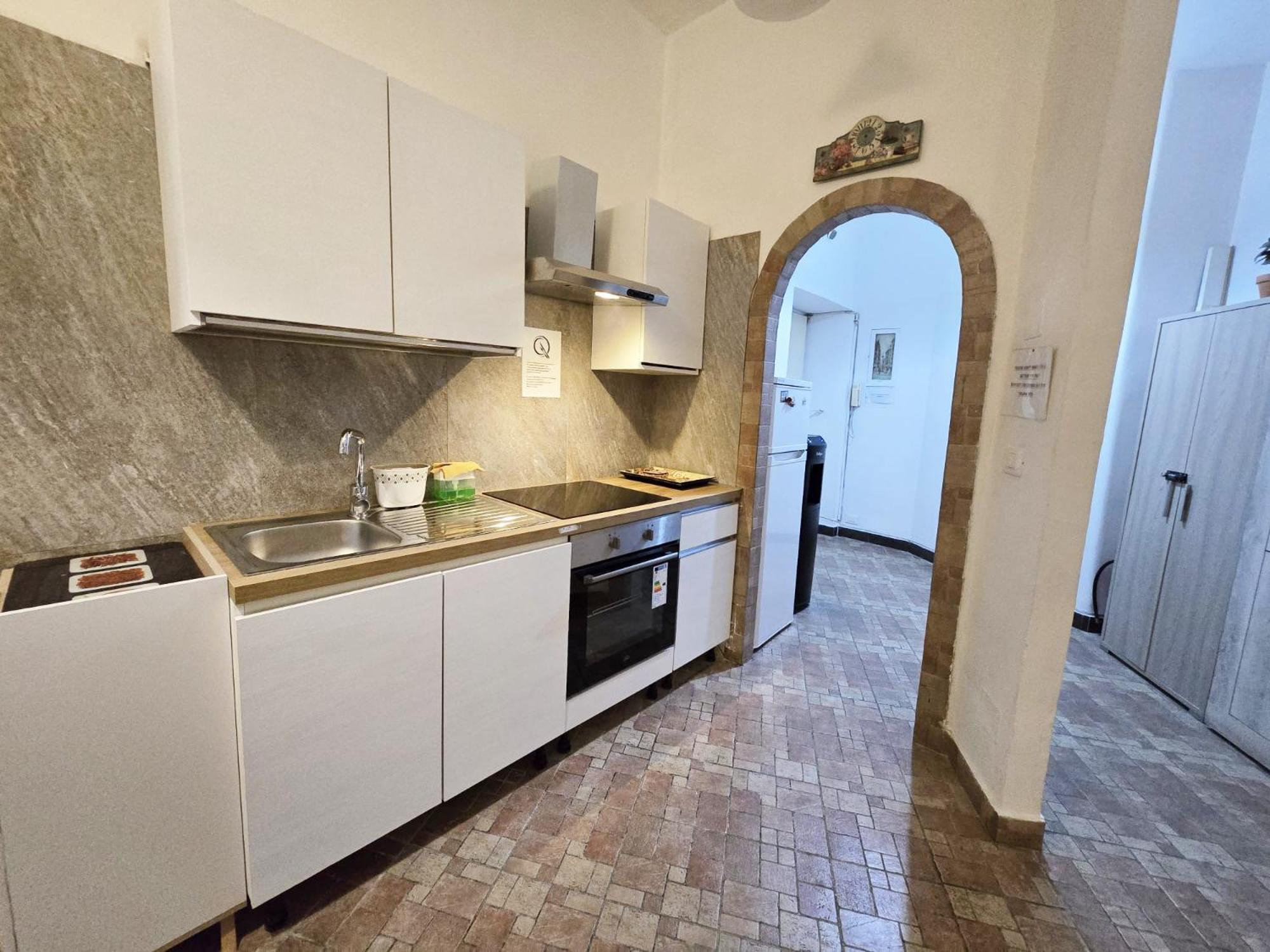 רומא Hosting Flats Guesthouse מראה חיצוני תמונה