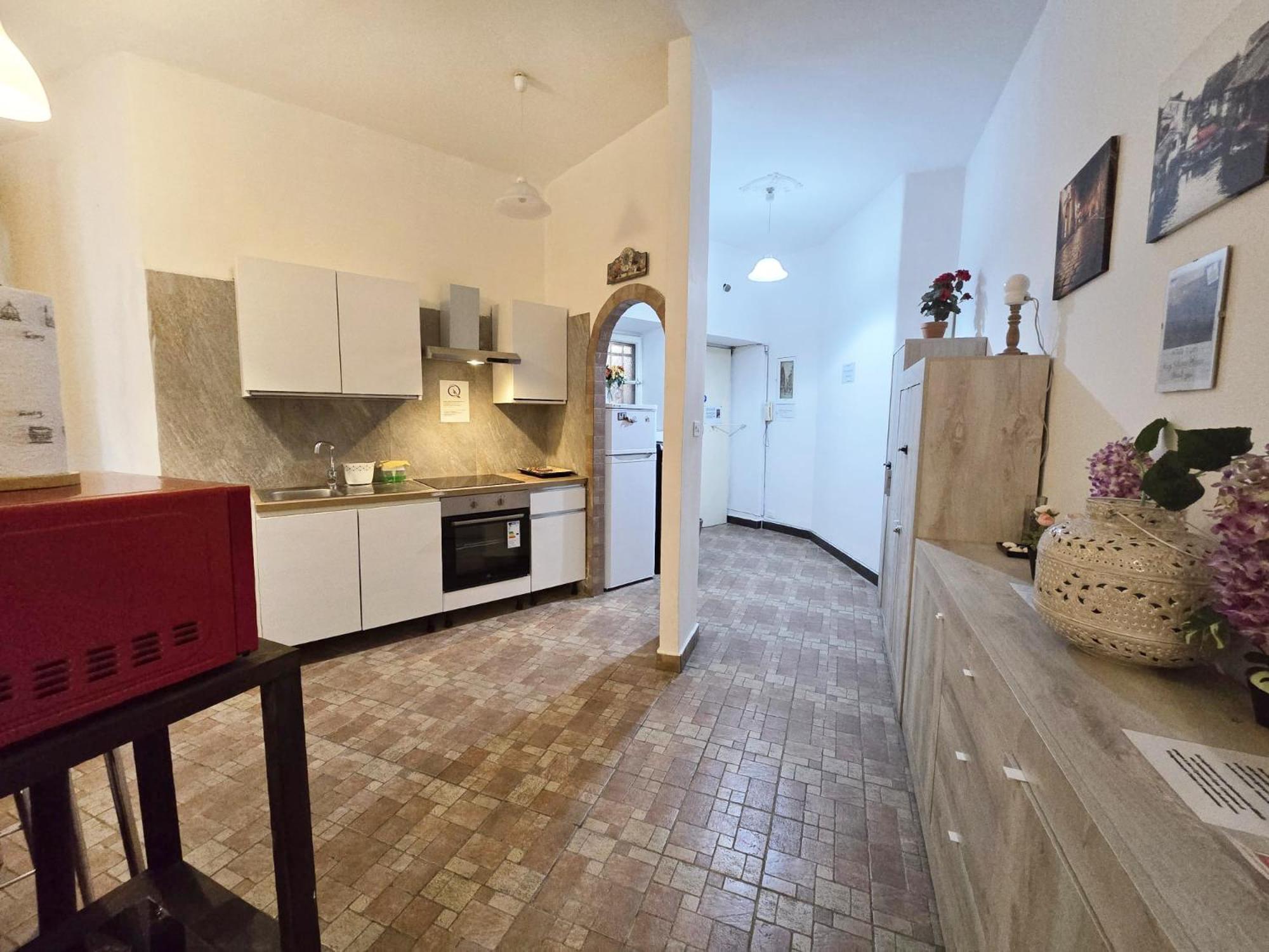 רומא Hosting Flats Guesthouse מראה חיצוני תמונה