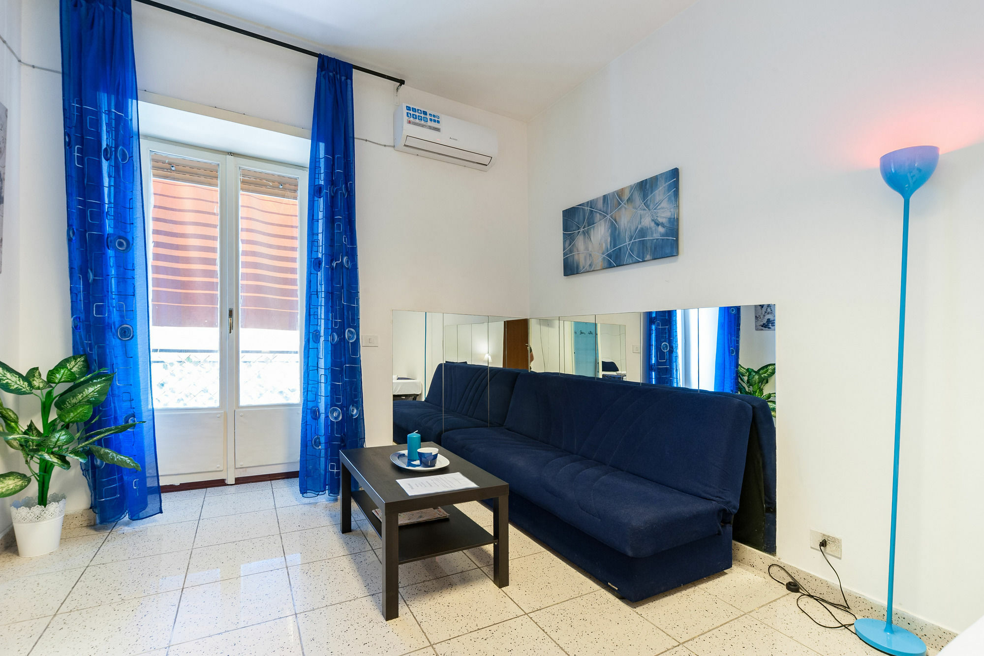 רומא Hosting Flats Guesthouse מראה חיצוני תמונה