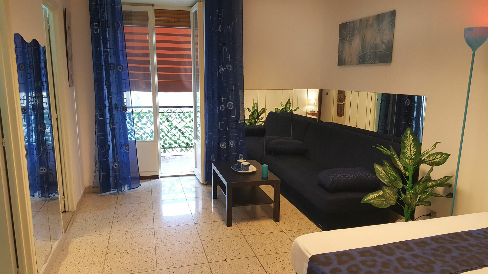 רומא Hosting Flats Guesthouse מראה חיצוני תמונה